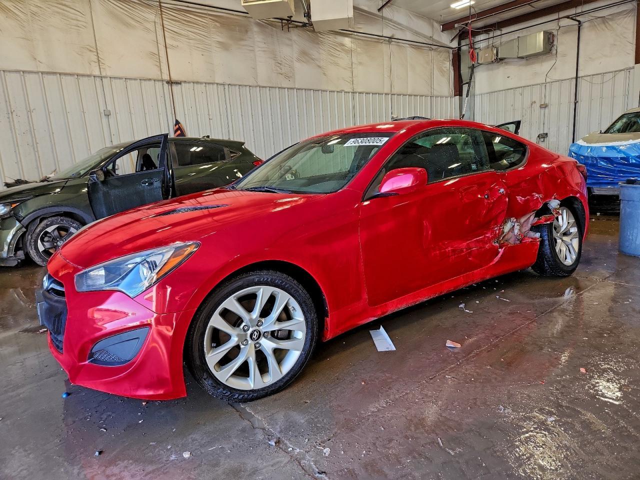 2013 HYUNDAI GENESIS