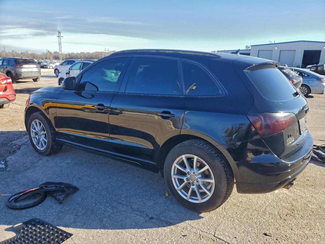 2010 AUDI Q5