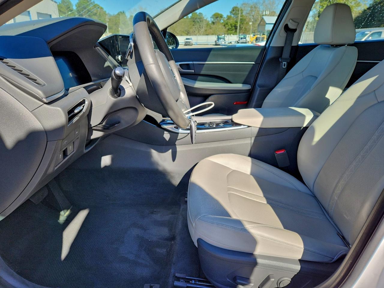 2022 HYUNDAI SONATA