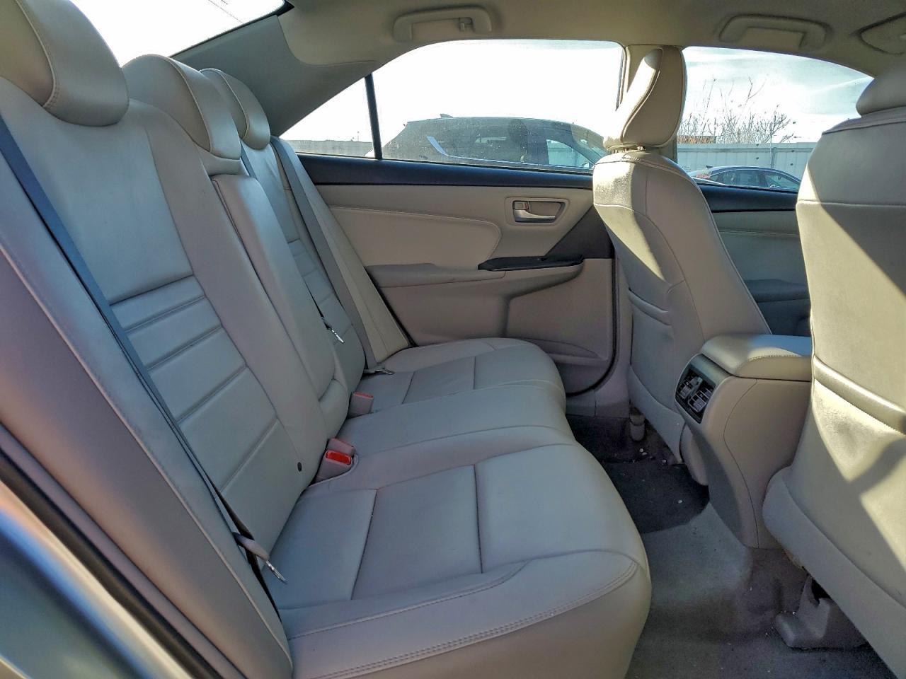 2017 TOYOTA CAMRY