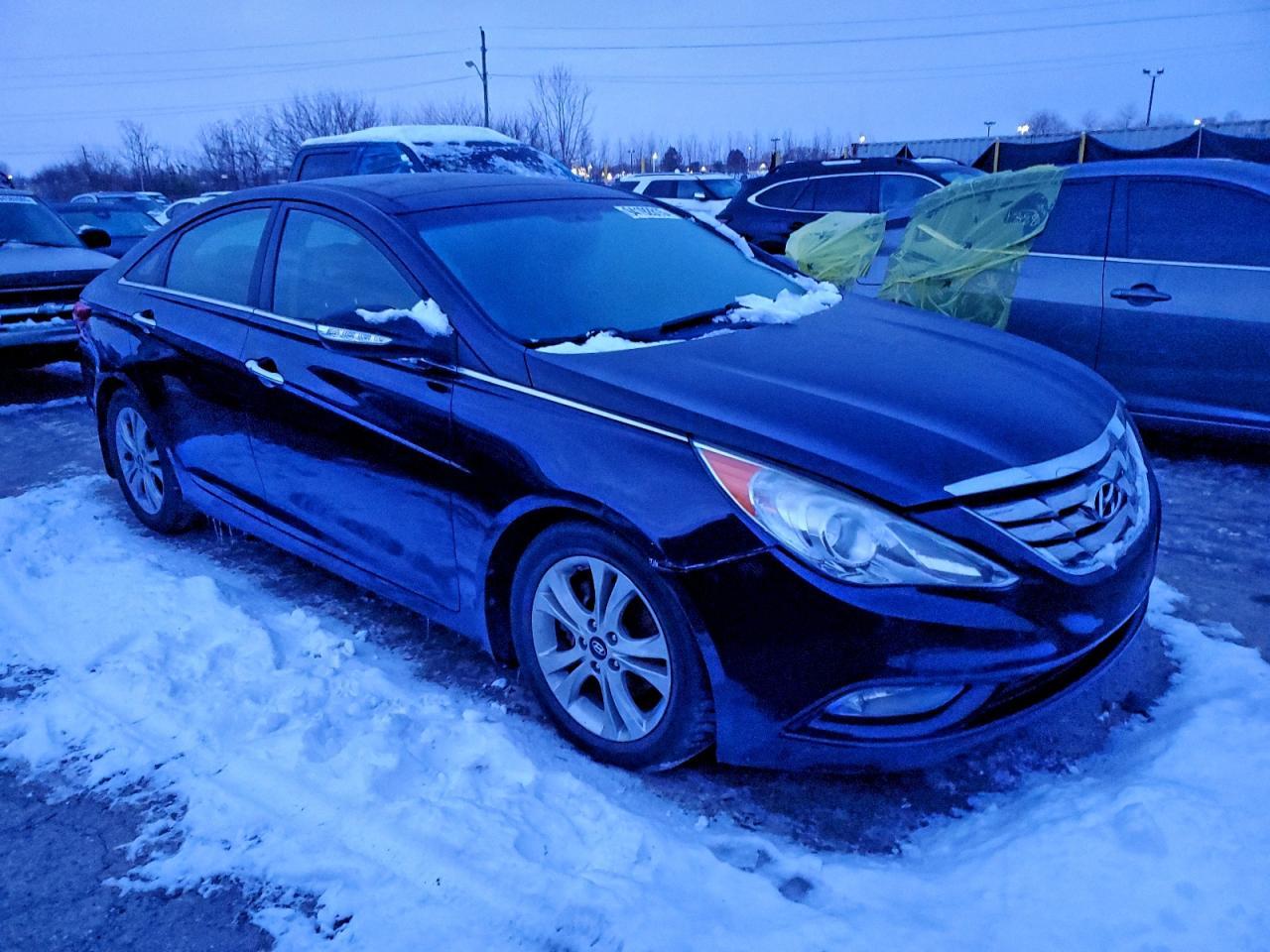2013 HYUNDAI SONATA