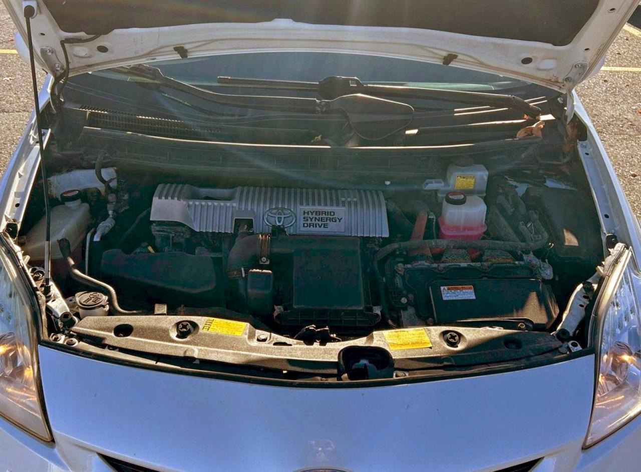 2015 TOYOTA PRIUS
