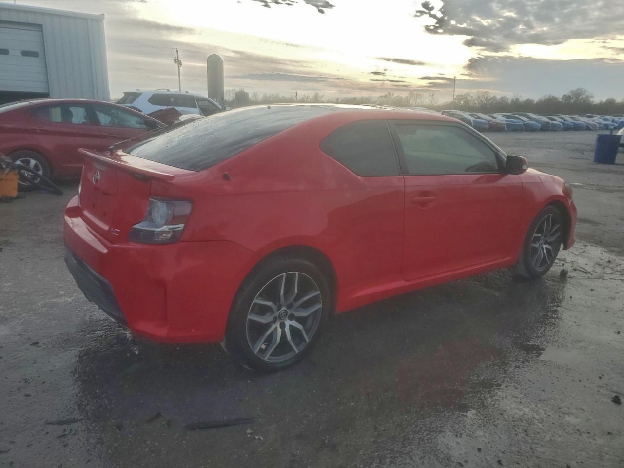 2016 TOYOTA SCION