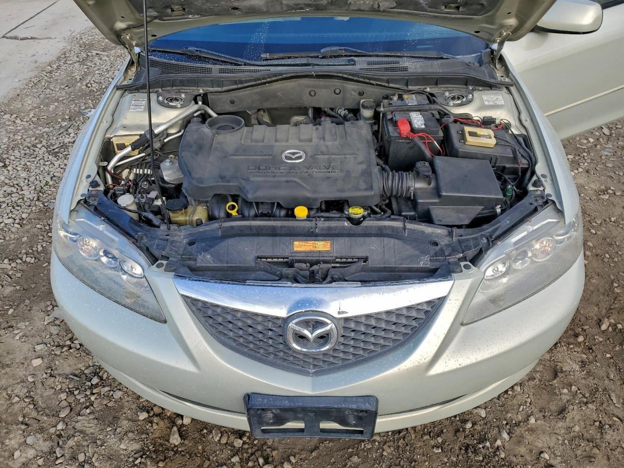 2005 MAZDA 6