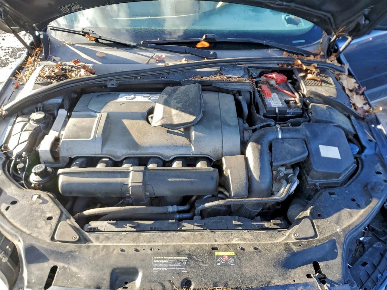 2008 VOLVO XC70