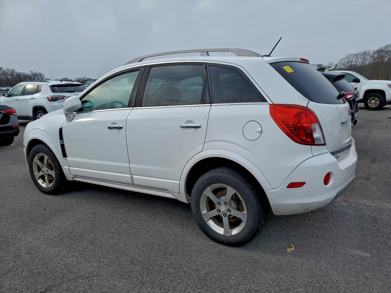 2014 CHEVROLET Captiva