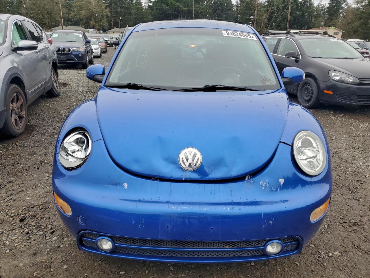 2004 VOLKSWAGEN Beetle