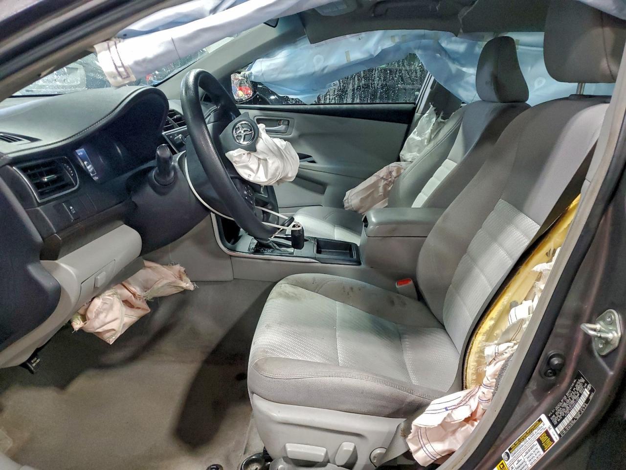 2017 TOYOTA CAMRY