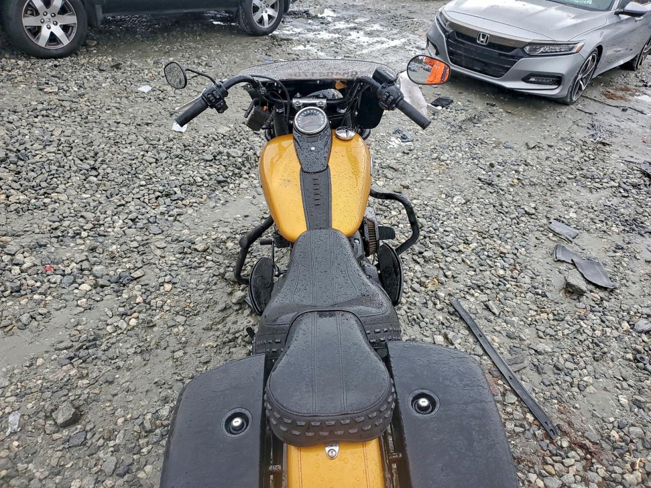 2023 HARLEY-DAVIDSON FLHCS
