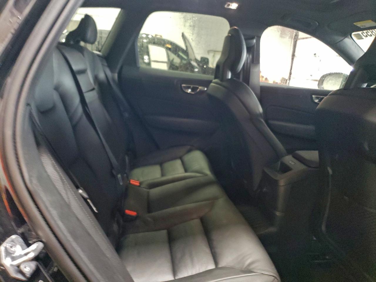 2018 VOLVO XC60