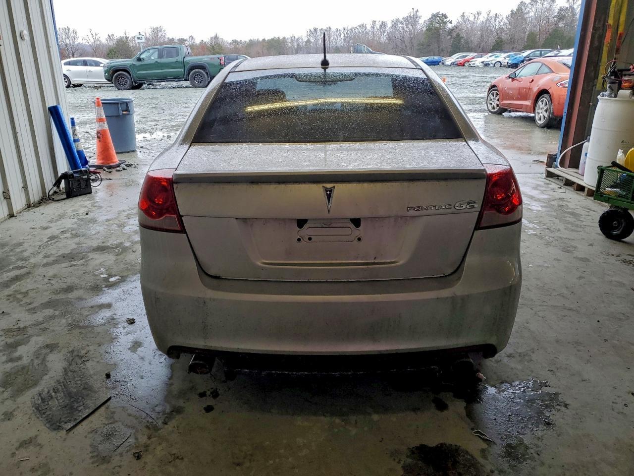 2009 PONTIAC G8