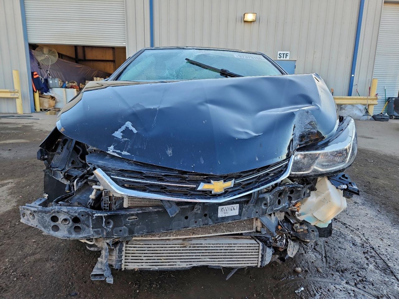 2017 CHEVROLET CRUZE