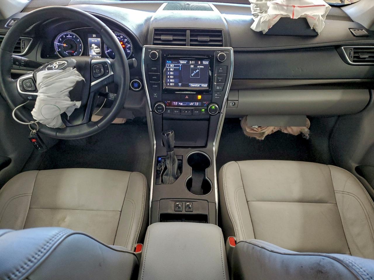 2017 TOYOTA CAMRY