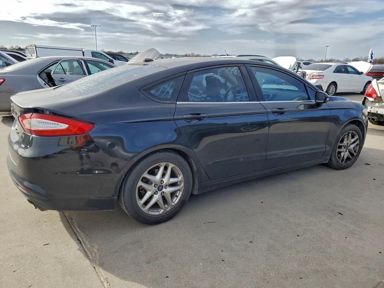 2013 FORD FUSION