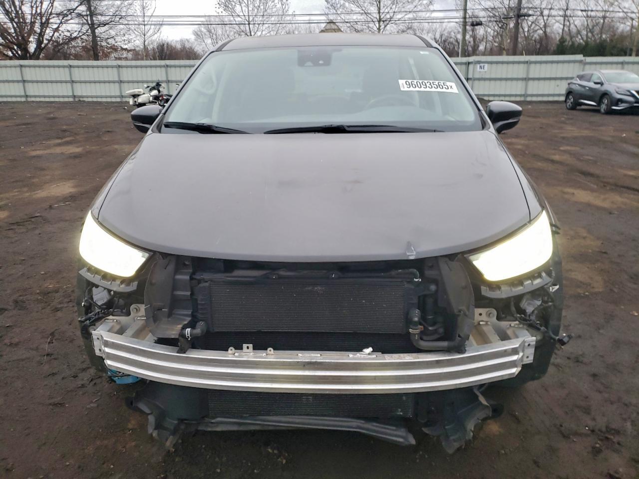 2022 CHRYSLER Pacifica