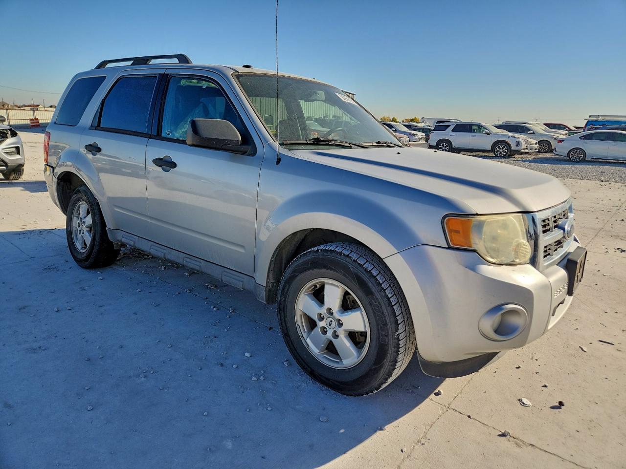 2009 FORD ESCAPE