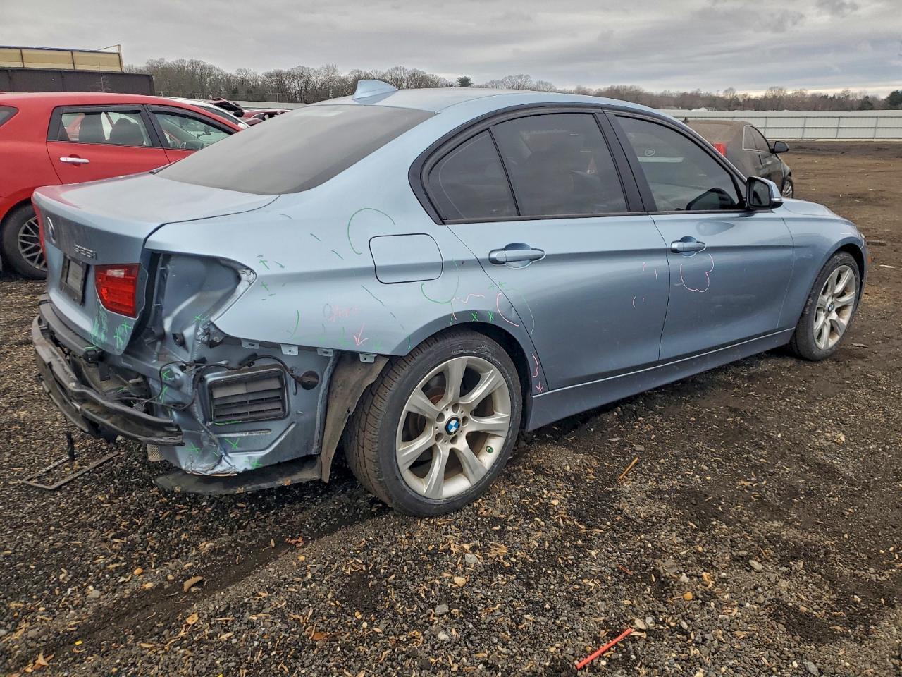 2013 BMW 3 SERIES
