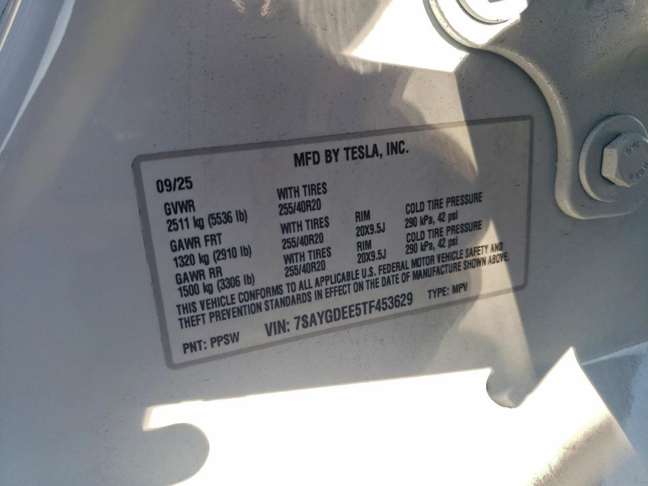 2026 TESLA MODEL Y