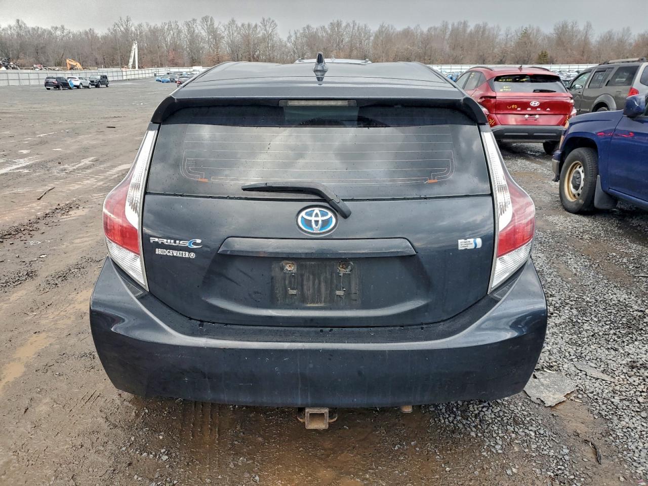 2015 TOYOTA Prius c