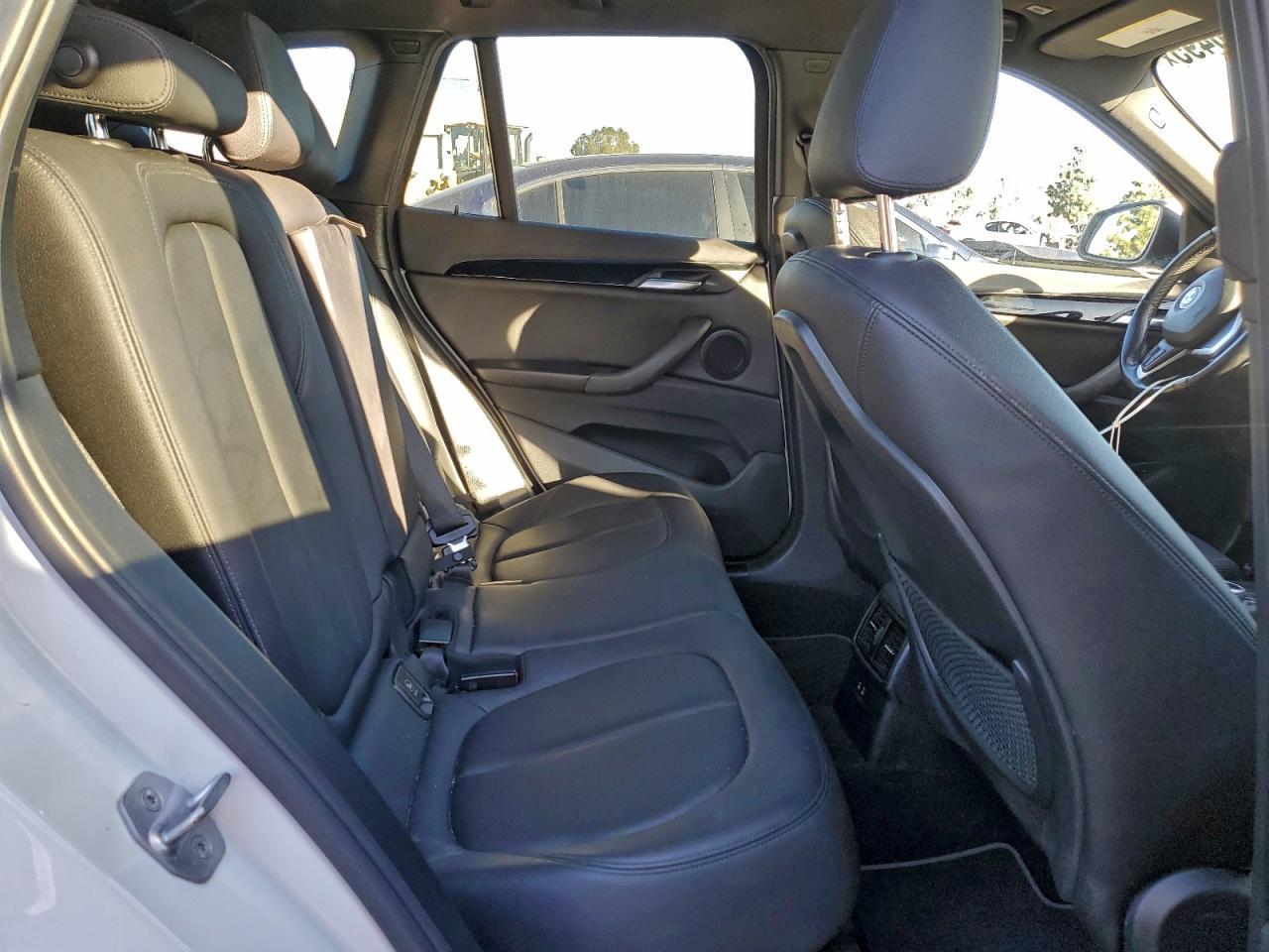 2020 BMW X1