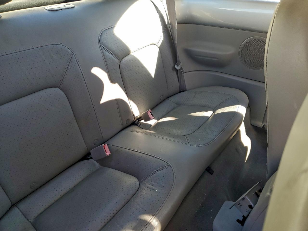 2005 VOLKSWAGEN Beetle