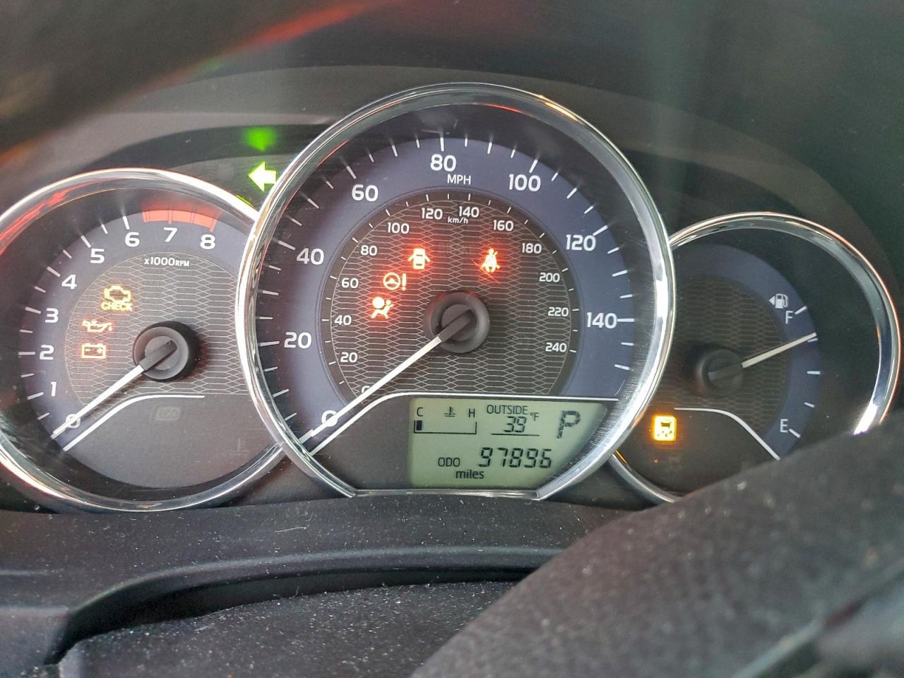 2015 TOYOTA COROLLA