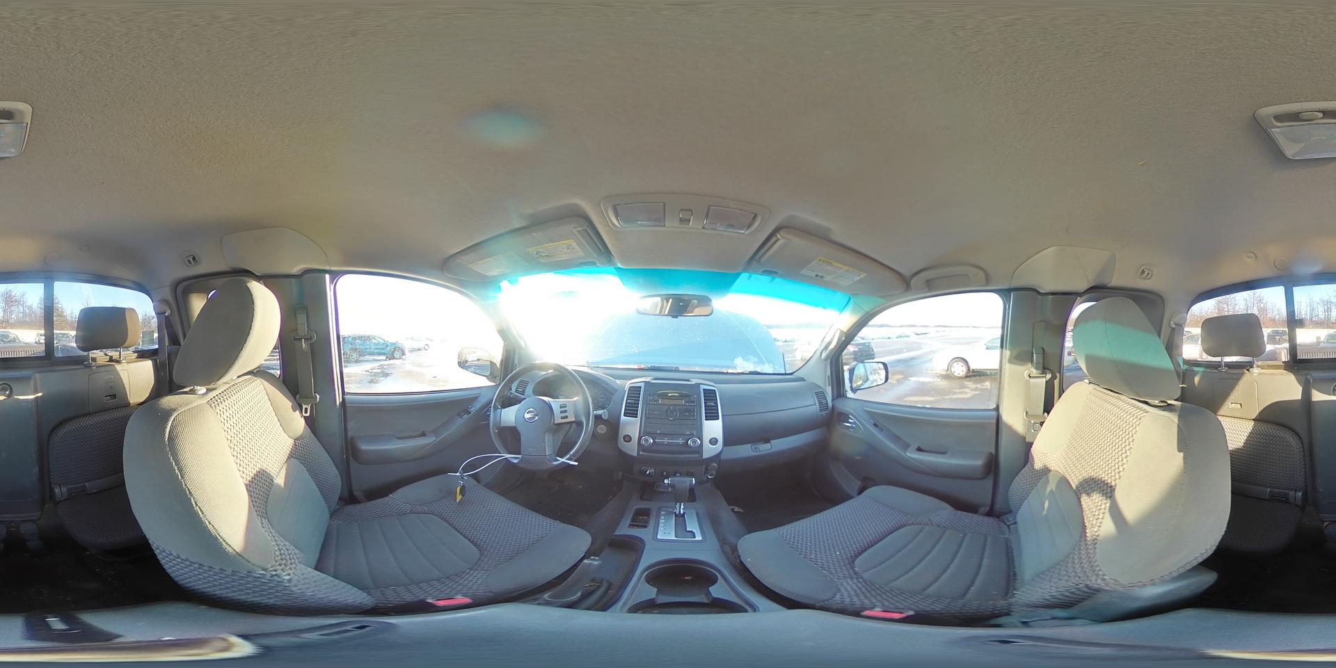 2012 NISSAN Frontier