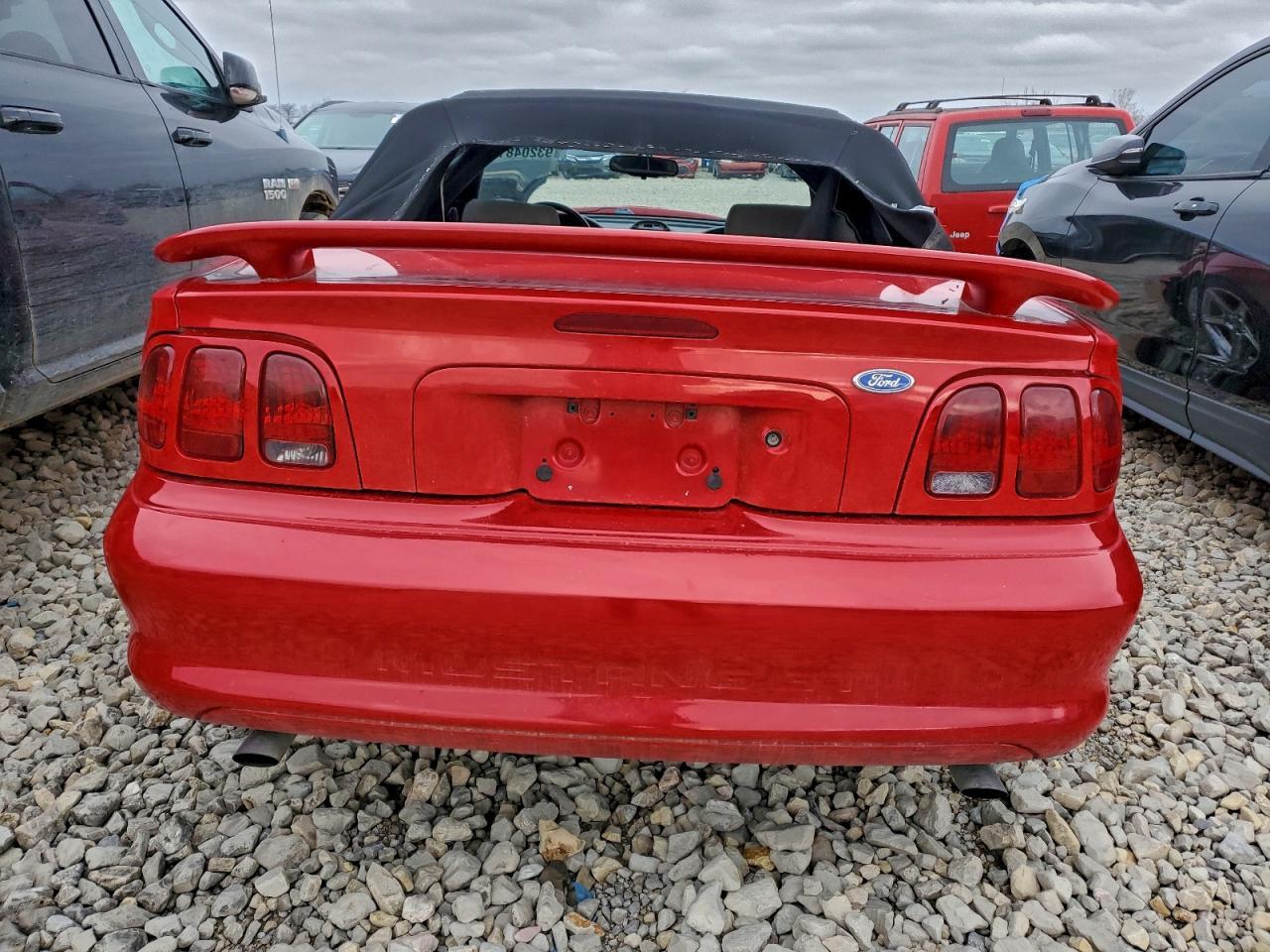 1995 FORD MUSTANG