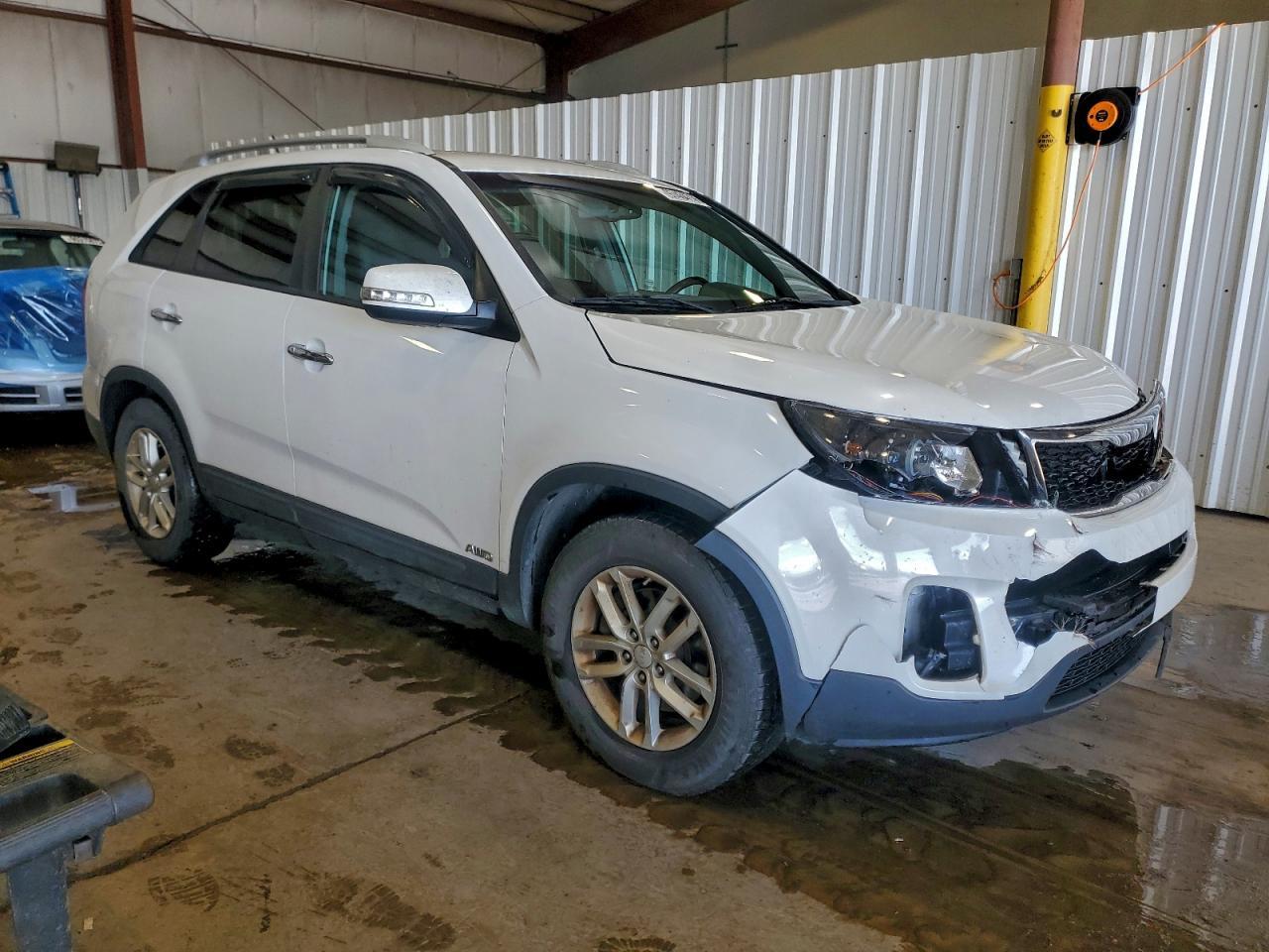 2015 KIA SORENTO