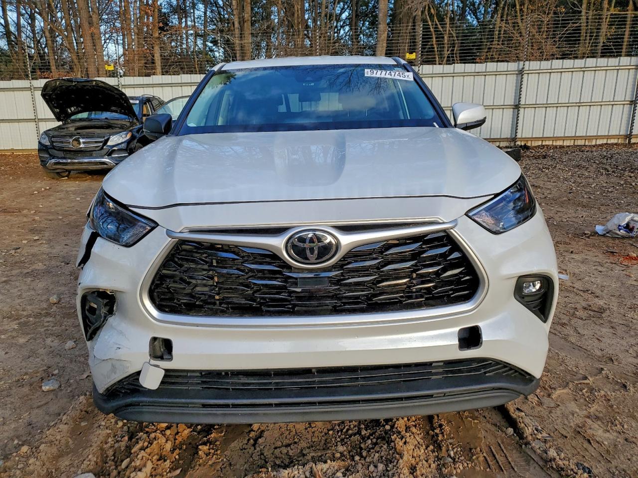 2022 TOYOTA HIGHLANDER