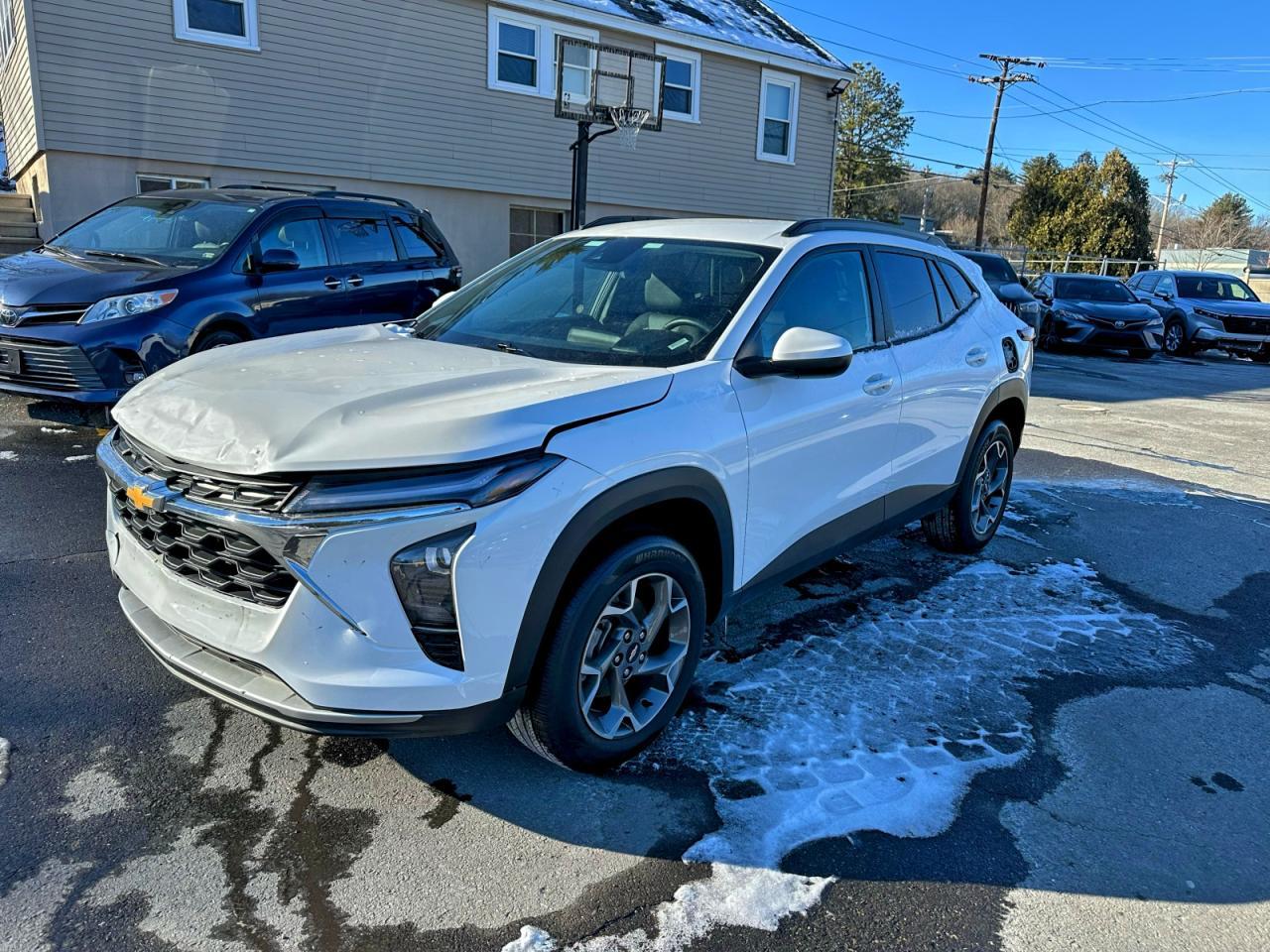 2025 CHEVROLET TRAX