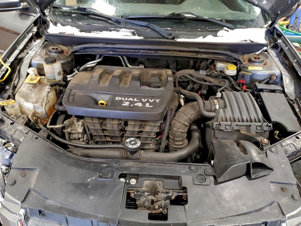 2013 CHRYSLER 200