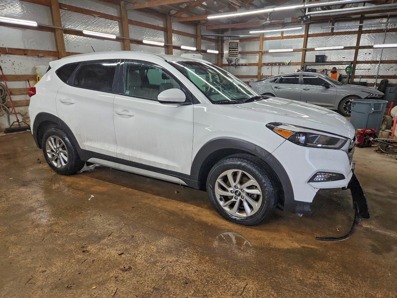2017 HYUNDAI TUCSON