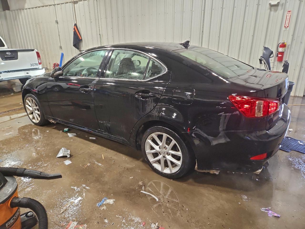 2011 LEXUS IS 250