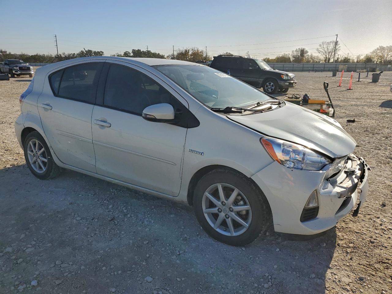 2013 TOYOTA Prius c