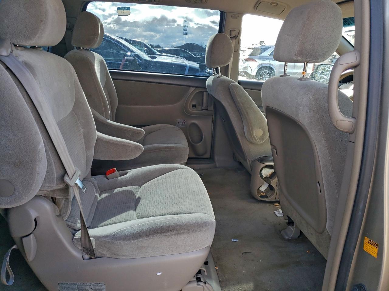 2007 TOYOTA SIENNA