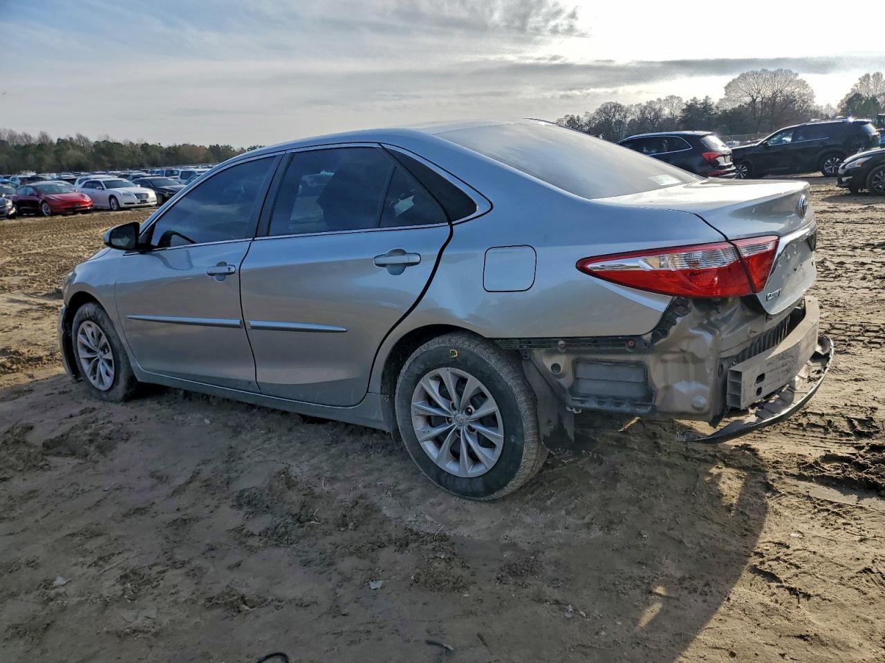 2017 TOYOTA CAMRY