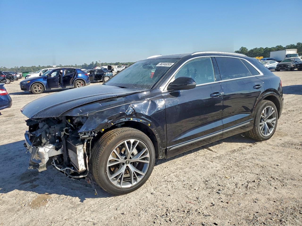 2021 AUDI Q8