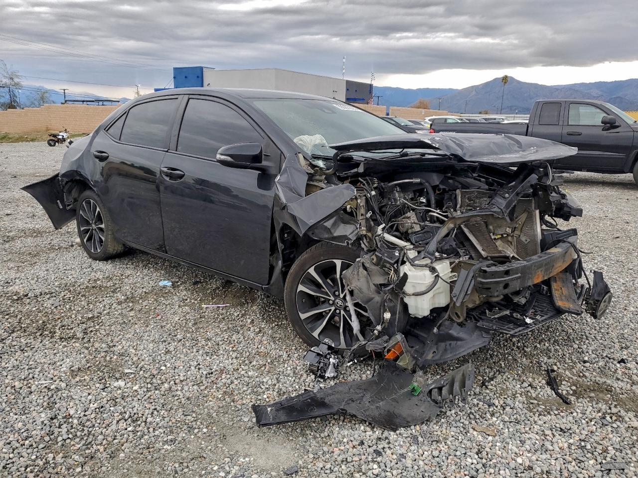 2019 TOYOTA COROLLA