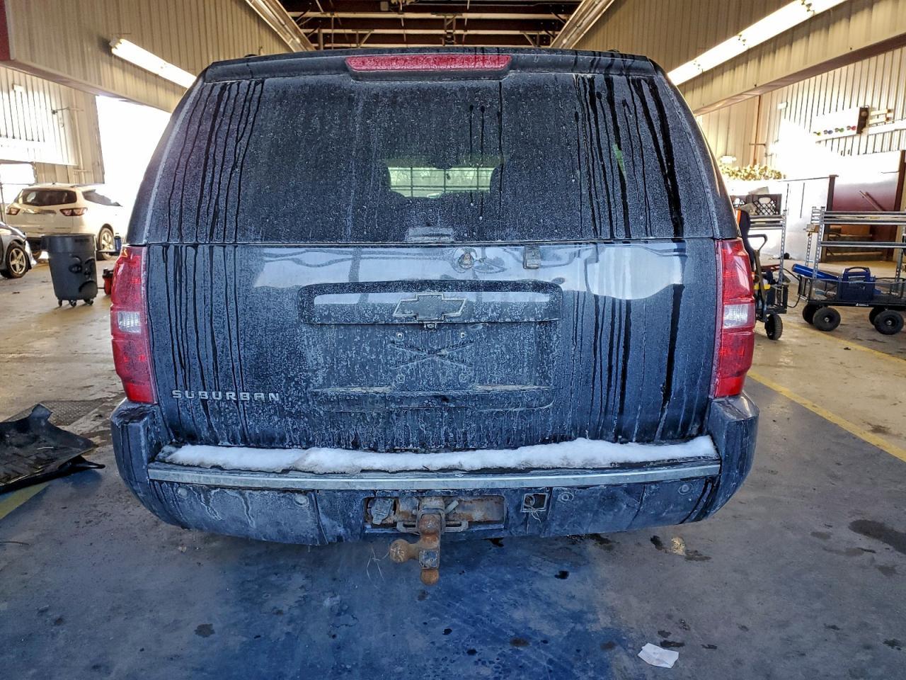 2013 CHEVROLET Suburban