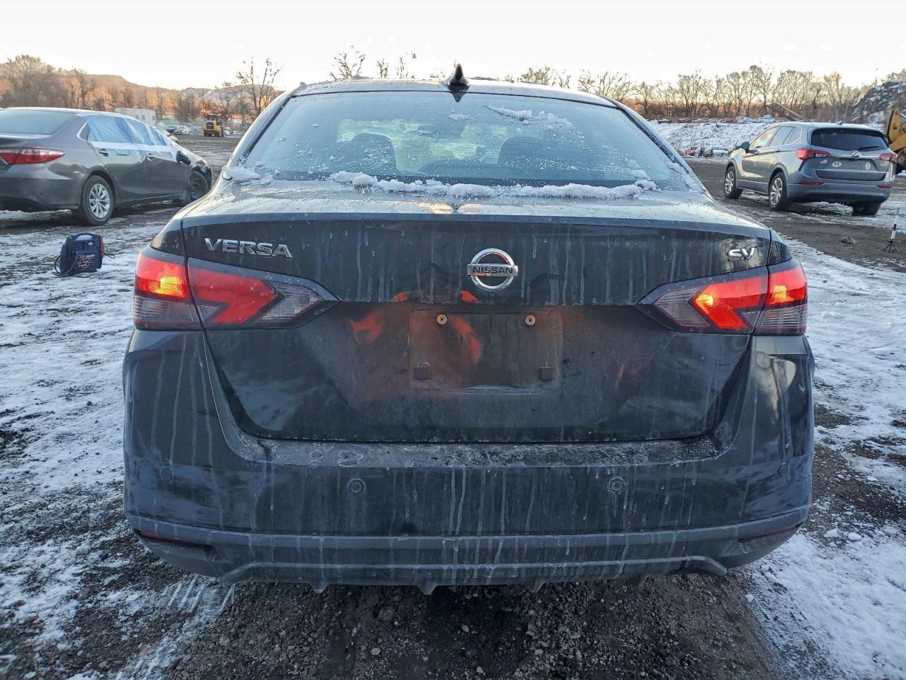 2020 NISSAN VERSA