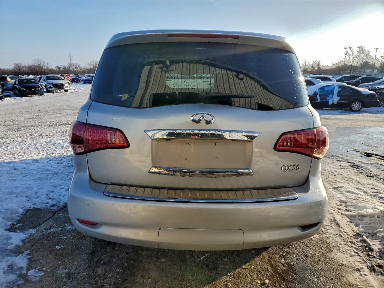 2012 INFINITI QX56
