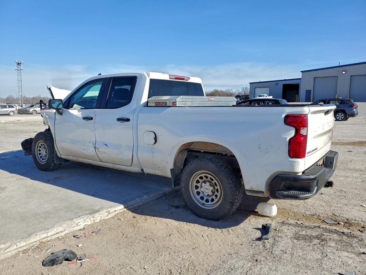 2024 CHEVROLET Silverado