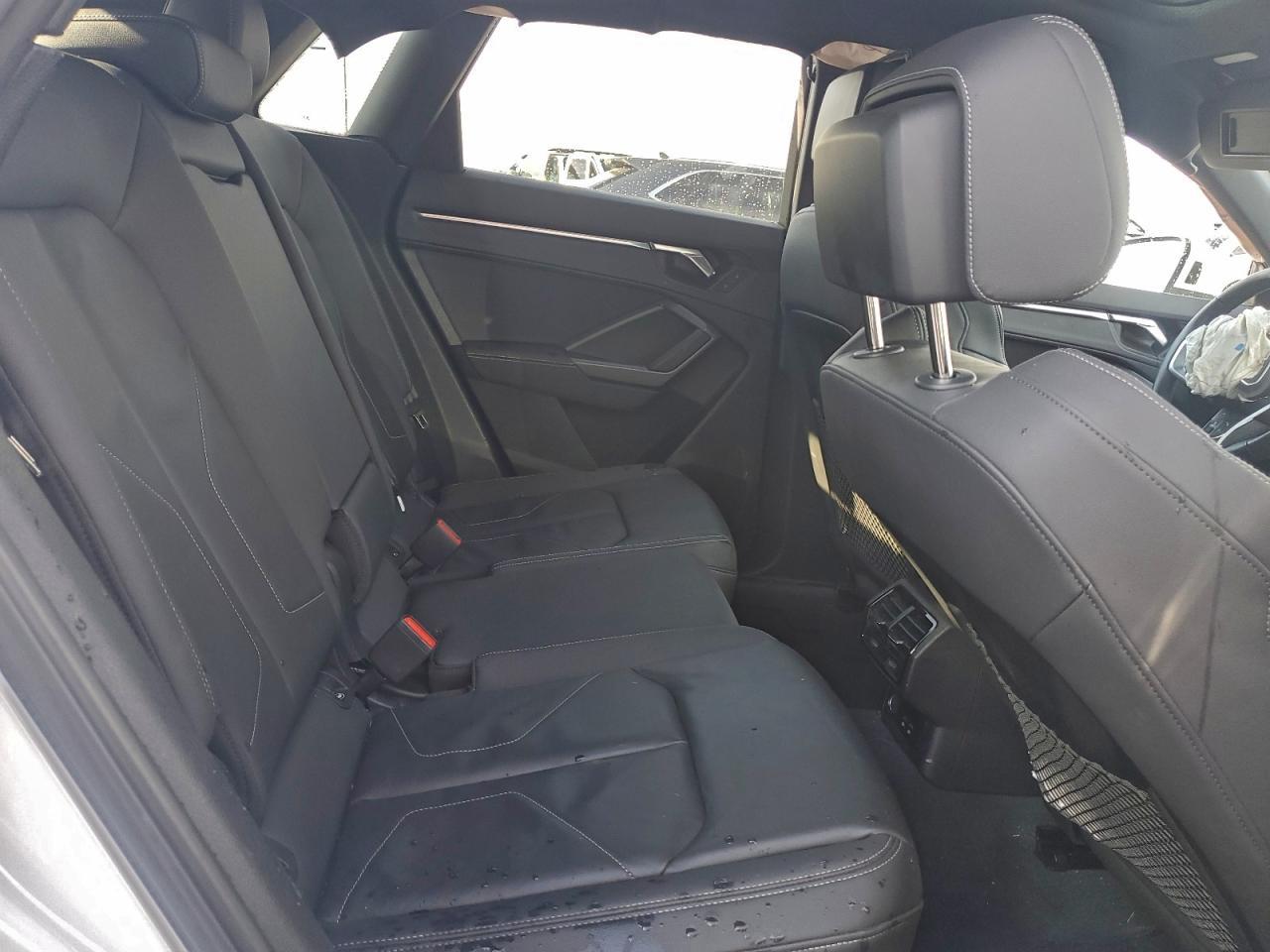 2024 AUDI Q3