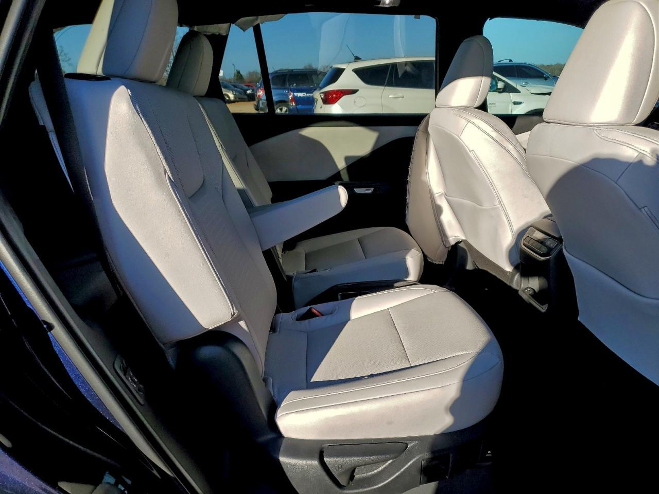 2025 LEXUS TX 350