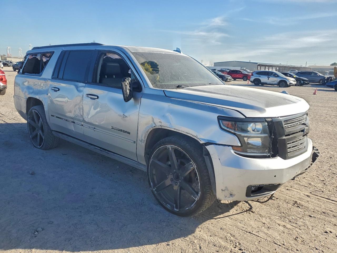 2018 CHEVROLET Suburban