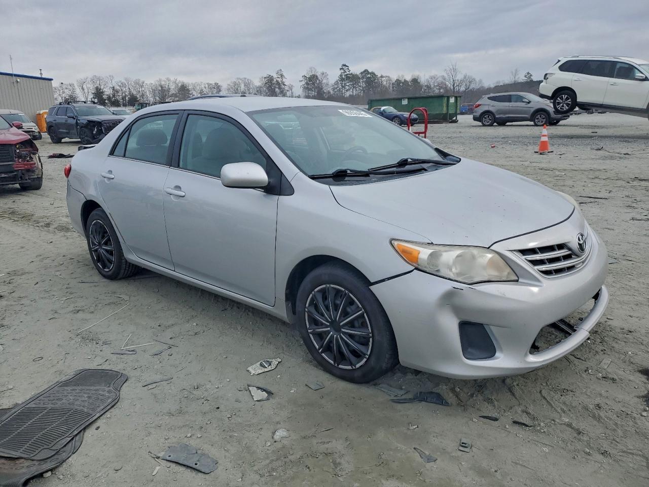2013 TOYOTA COROLLA
