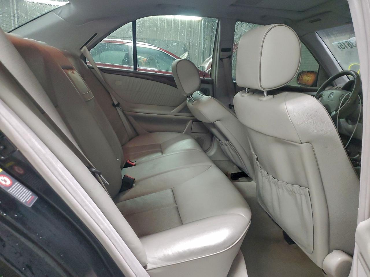 2001 MERCEDES-BENZ E-Class