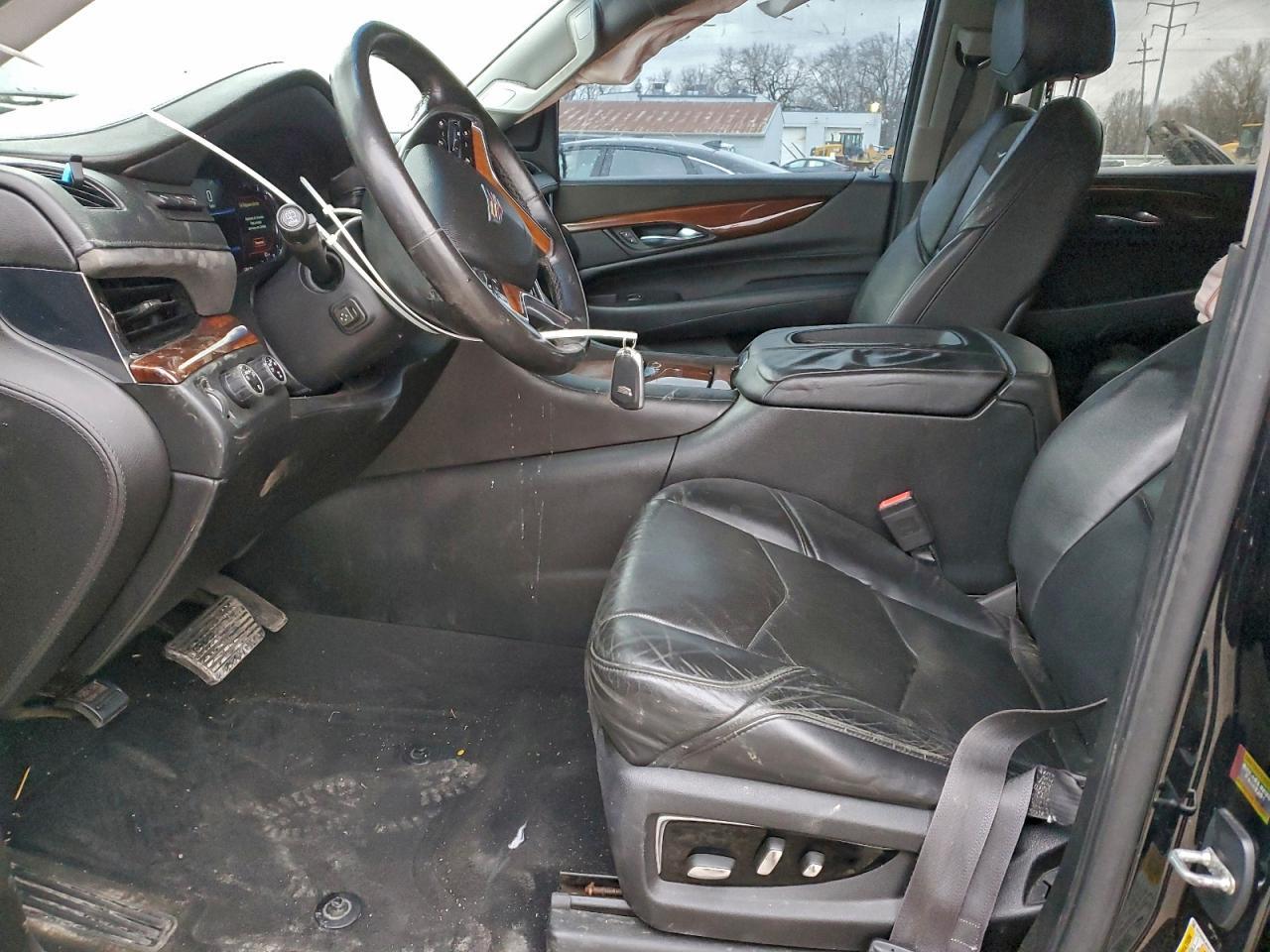 2016 CADILLAC Escalade ESV