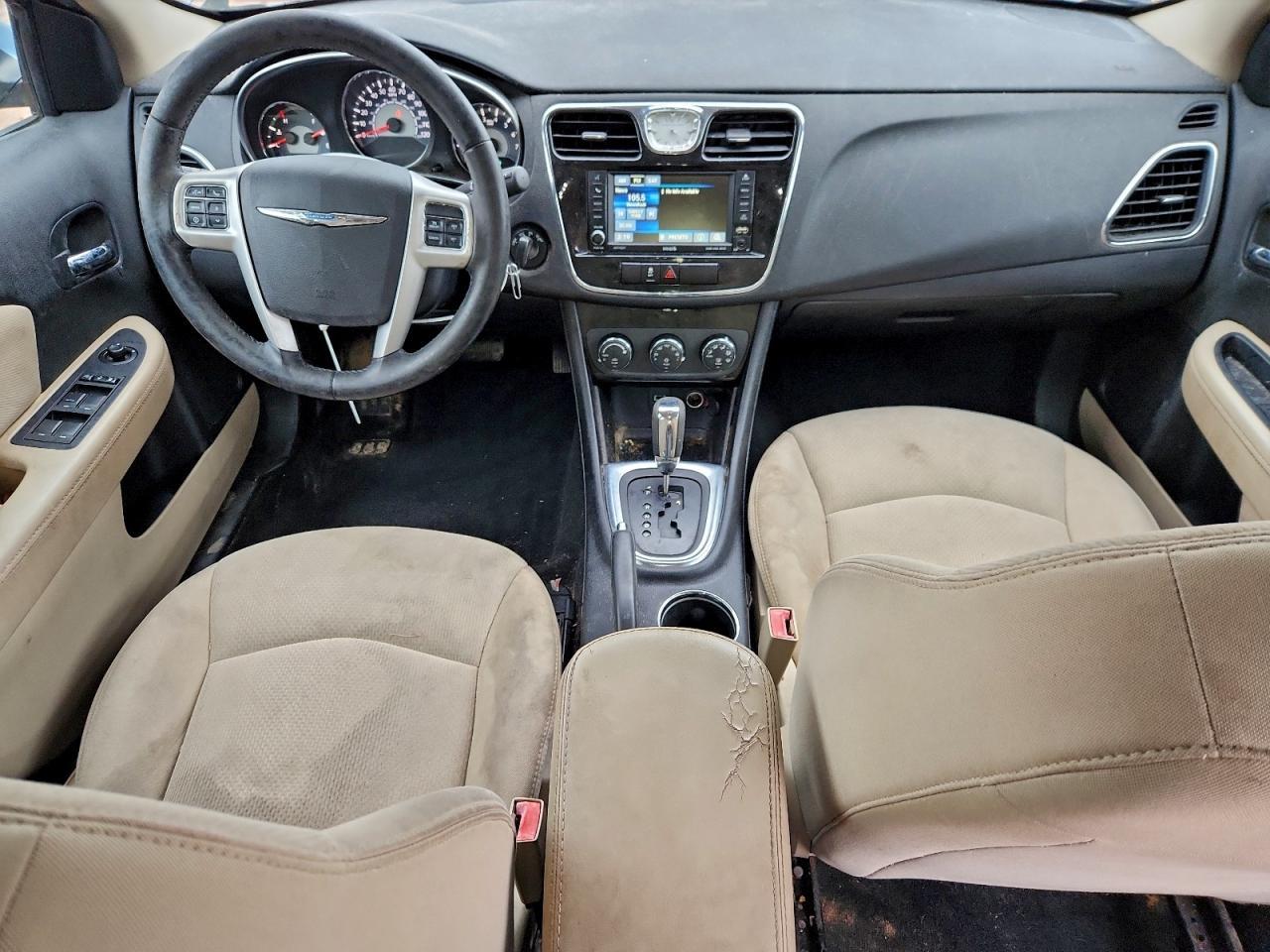 2013 CHRYSLER 200
